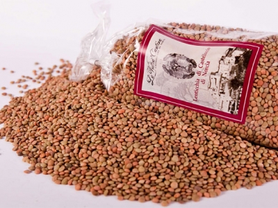 Чечевичная оборона Кастелуччо -  lenticchie di Castelluccio остается в разрушенном городе