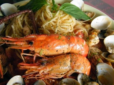 Моллюски победили шоколадный бискотти и мясо в кукурузной поленте