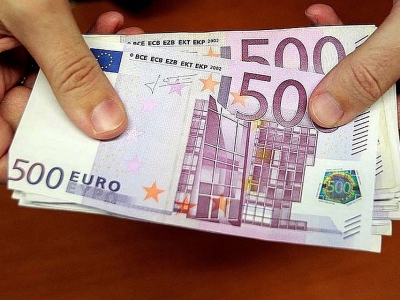Почасовая оплата труда в ЕС и в Италии в 2019 году 